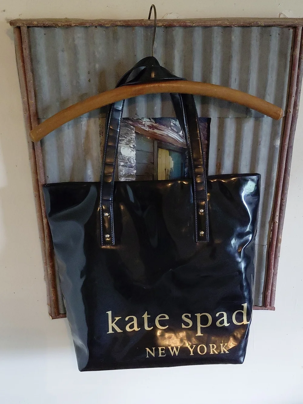 kate spade Patent Big Apple Tote Bon Shopper